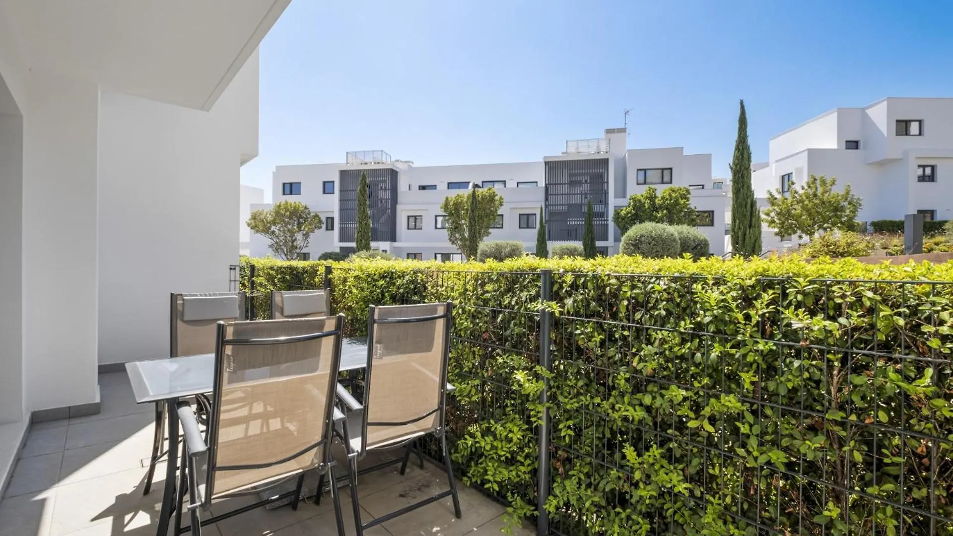 Apartment Vivi Homes - Amore Luxury ,Garden, Pool & Sauna Fuengirola Spain
